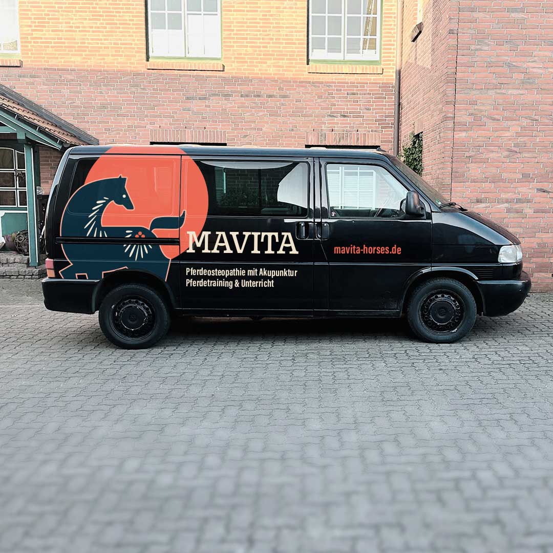 Firmenwagen von MAVITA - Beziehungscoaching und Therapie für Pferde und ihre Menschen